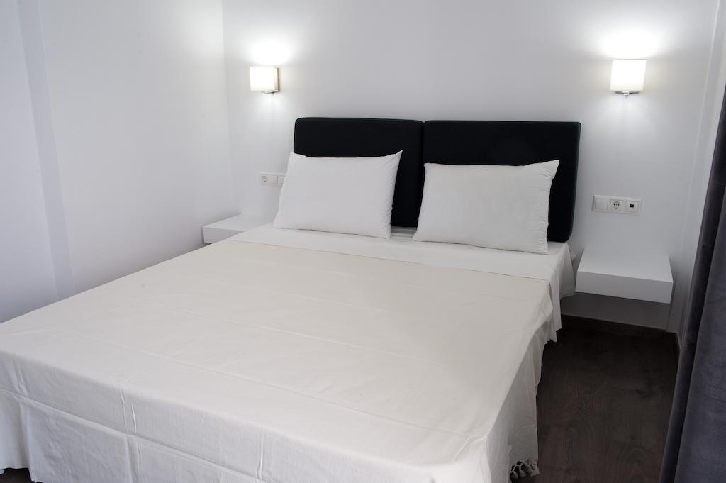 Aestas Apartments Agia Marina Chambre photo