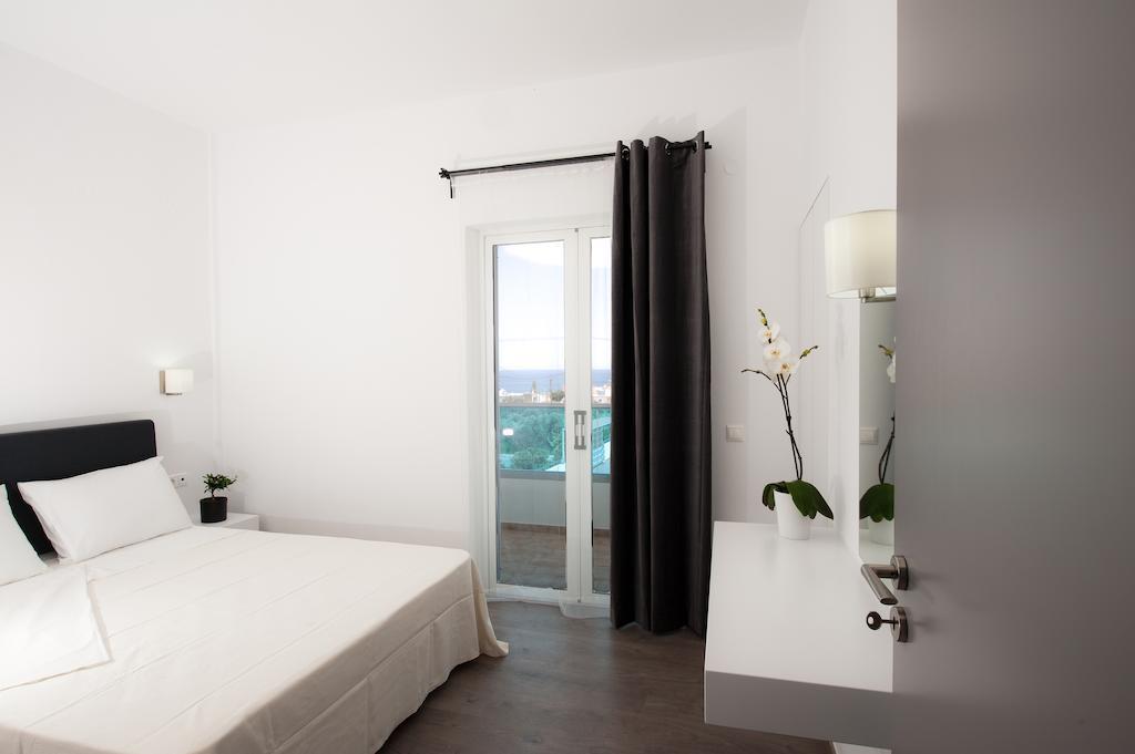 Aestas Apartments Agia Marina Chambre photo